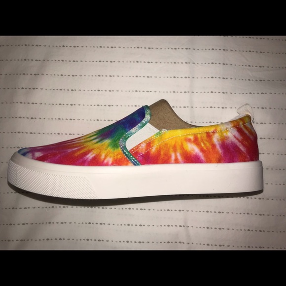 NWT Skechers Tie-Dye Sneakers Memory Foam. Sz. 9. - Picture 3 of 10